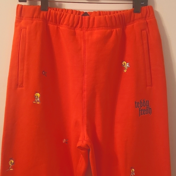 Rare Teddy Fresh x Looney Tunes Tweety Sweatpant - Picture 2 of 7